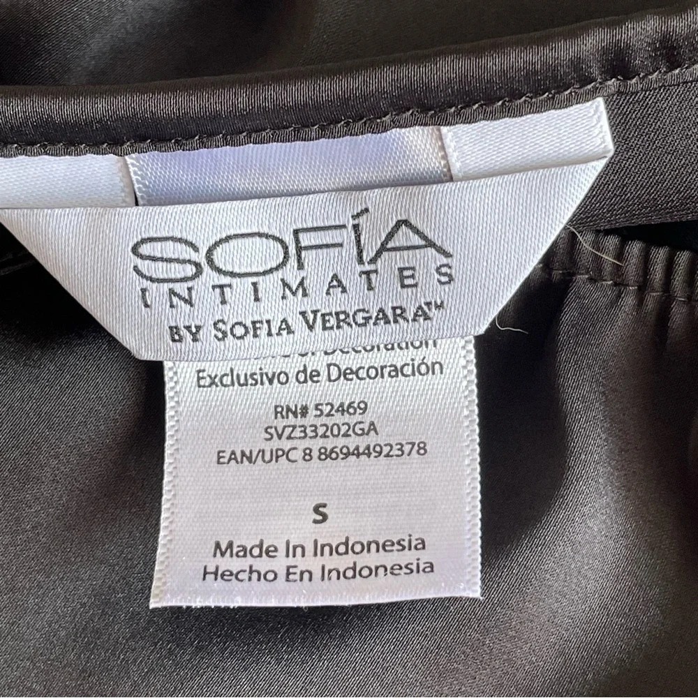Sofia Intimates Camisole by Sofia Vergara Womens  Small‎ Black Smooth Lace